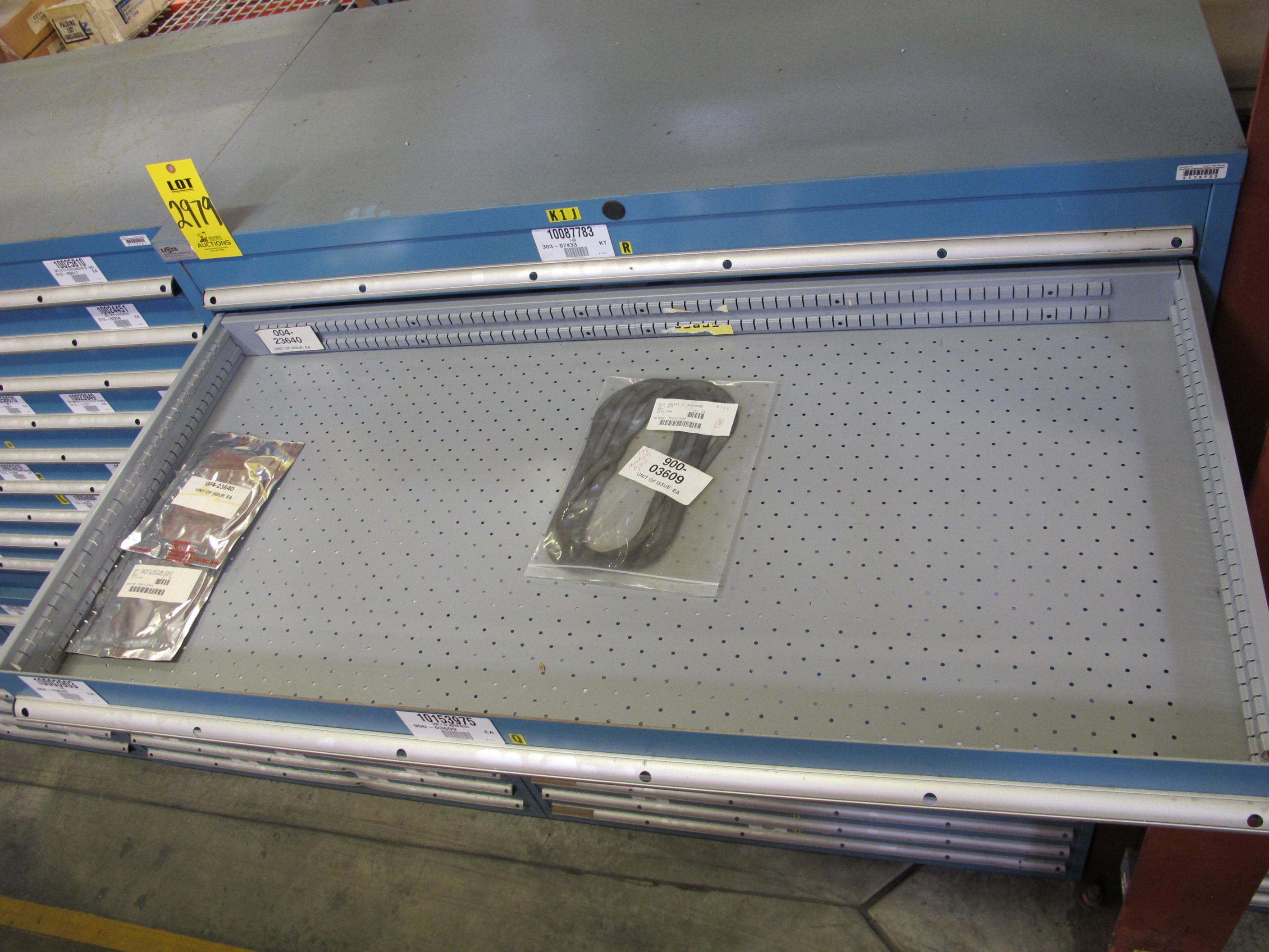 LISTA HEAVY DUTY 9-DRAWER PARTS CABINET W/ CONTENTS (W-50) LOADING & HANDLING FEE $25-